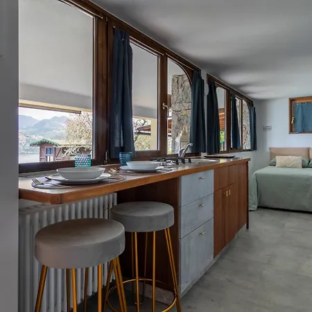 Appartamentino Del Sole - Vista Lägenhet Brenzone sul Garda