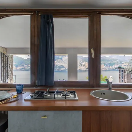 Appartamentino Del Sole - Vista Apartment Brenzone sul Garda